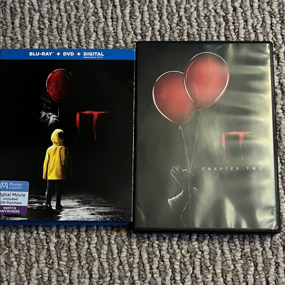 IT Movie Blu-Ray and DVD Set